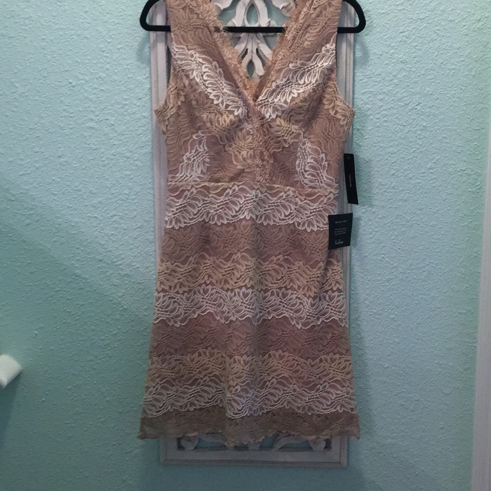 Lulu’s lace dress
